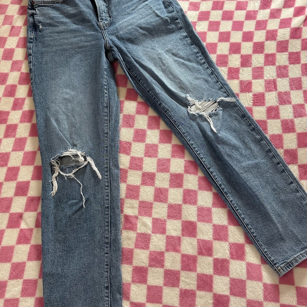 Old Navy Women's Blue Distressed Jeans
